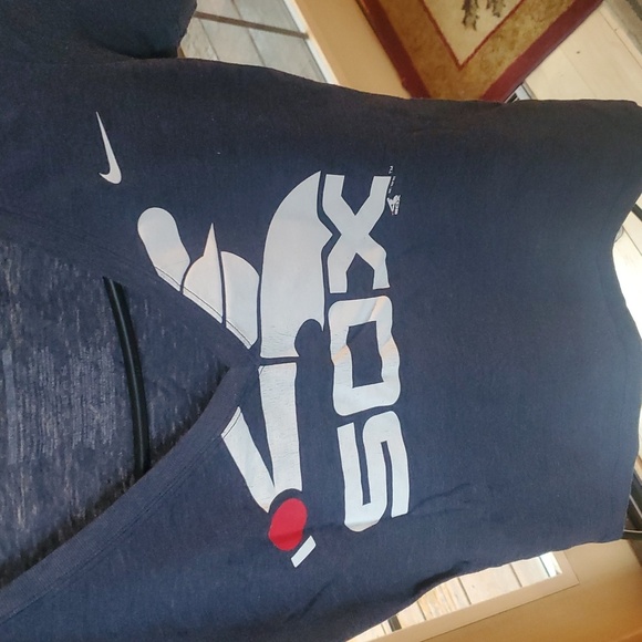 Nike Slim Fit Short Slv Boston Red Socks Graphic Vneck Sz. S Tee - Picture 3 of 7